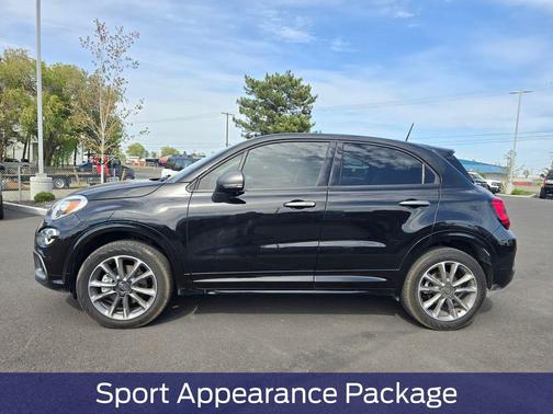 Nero Noctis Black 2022 FIAT 500X Pop