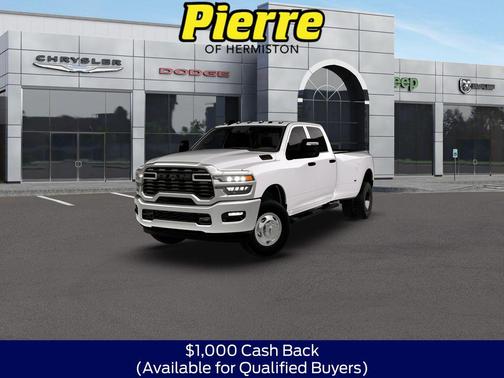 Bright White Clearcoat 2026 RAM 3500 Tradesman Crew Cab 4x4 8' Box