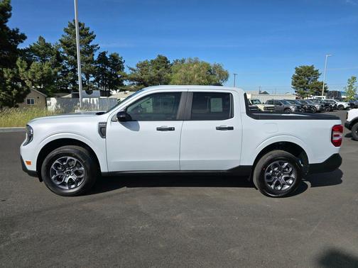 White Metallic 2026 Ford Maverick XLT