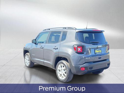 Graphite Gray 2023 Jeep Renegade Latitude