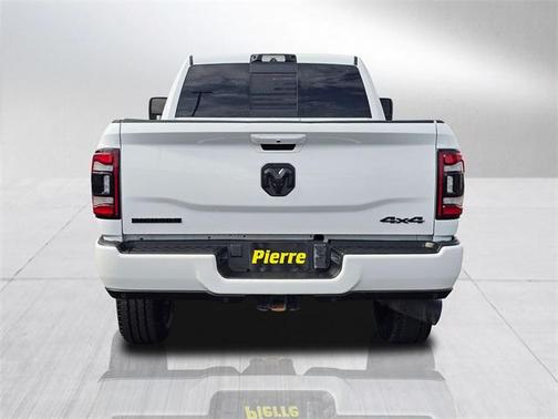 2023 RAM 2500 Big Horn Crew Cab 4x4 6'4' Box
