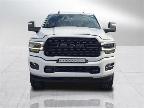 2023 RAM 2500 Big Horn Crew Cab 4x4 6'4' Box