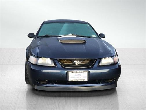 2001 Ford Mustang GT