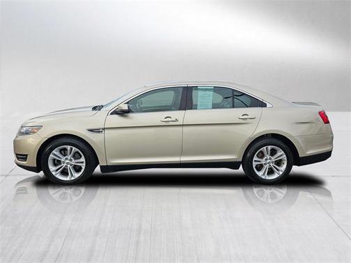 2017 Ford Taurus SEL