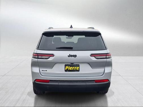 Silver Zynith 2025 Jeep Grand Cherokee L Altitude