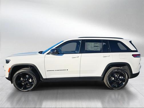 2025 Jeep Grand Cherokee Altitude