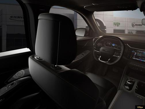 Diamond Black Crystal Pearlcoat 2026 Jeep Cherokee Limited