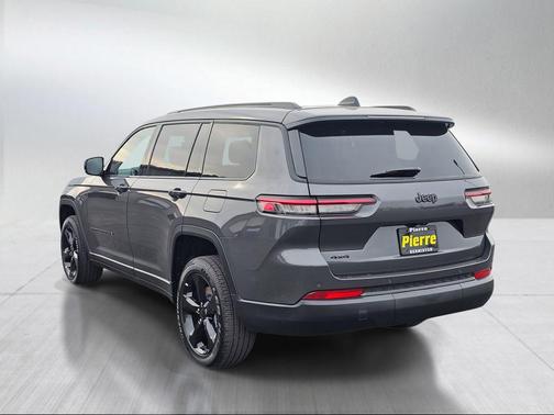 Baltic Gray Metallic Clearcoat 2025 Jeep Grand Cherokee L Altitude