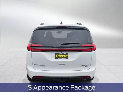 Bright White Clearcoat 2026 Chrysler Pacifica Limited