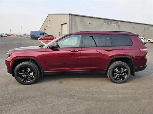 2025 Jeep Grand Cherokee L Altitude