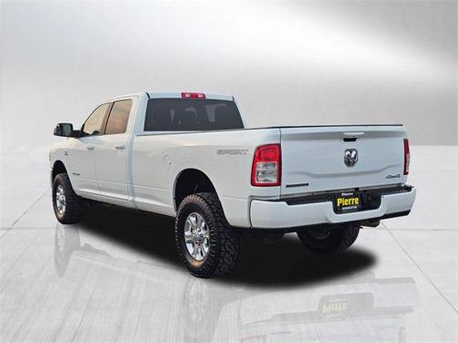 2019 RAM 2500 Big Horn Crew Cab 4x4 8' Box