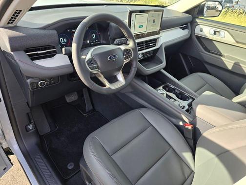 White 2026 Ford Explorer Active