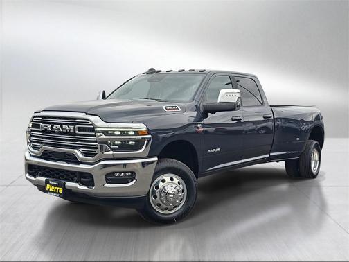 2026 RAM 3500 Laramie Crew Cab 4x4 8' Box