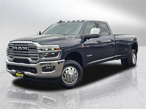 2026 RAM 3500 Laramie Crew Cab 4x4 8' Box