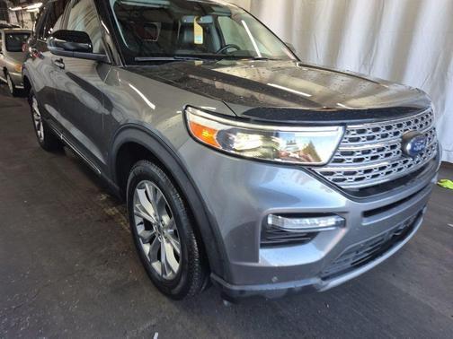 CARBONIZED GRAY METALLIC 2024 Ford Explorer Limited