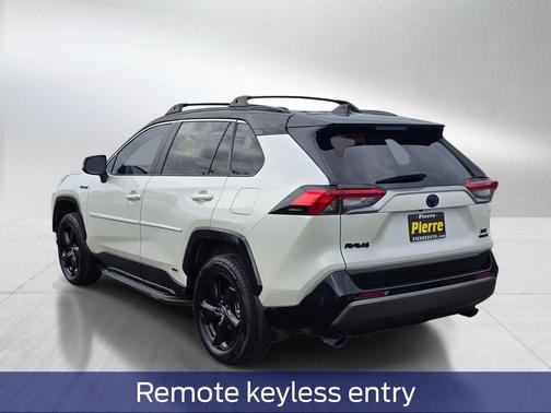 2021 Toyota RAV4 Hybrid SE