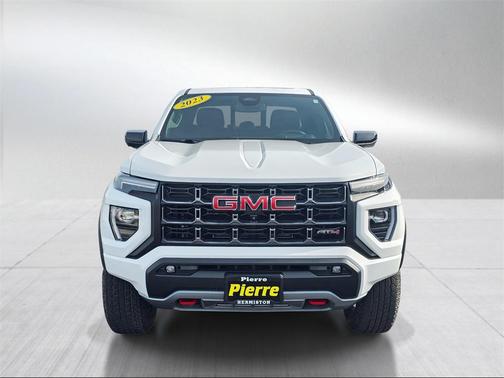 2023 GMC Canyon AT4
