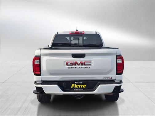 2023 GMC Canyon AT4