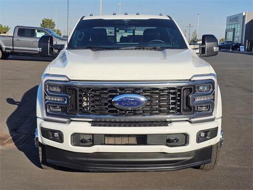 2025 Ford F-450 Platinum