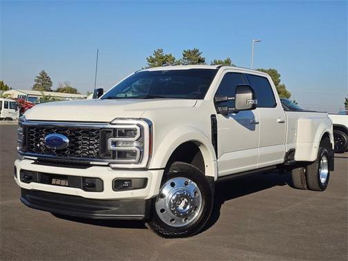 2025 Ford F-450 Platinum