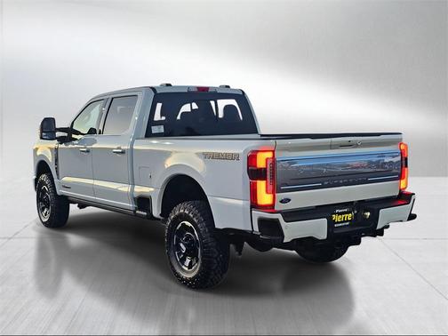 2026 Ford F-250 Platinum