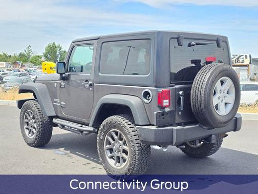 Granite Crystal Metallic Clearcoat 2017 Jeep Wrangler Sport