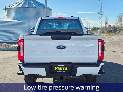 OXFORD WHITE 2026 Ford F-250 XL