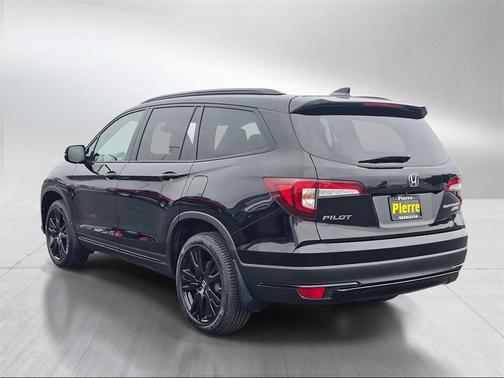2022 Honda Pilot AWD Black Edition