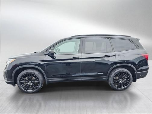 2022 Honda Pilot AWD Black Edition