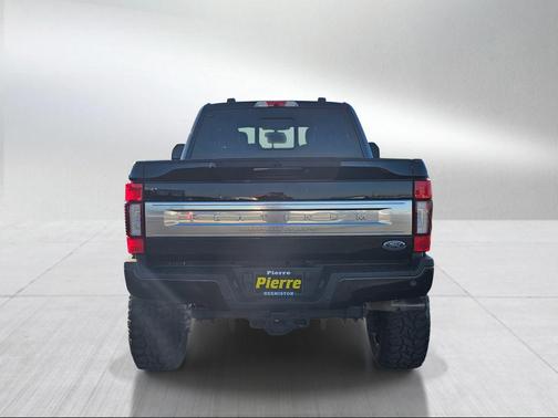 2022 Ford F-350 Platinum