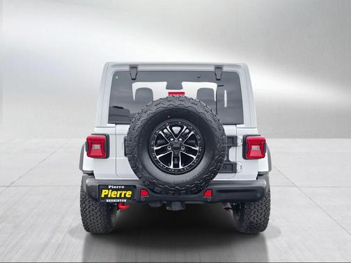 Bright White Clearcoat 2026 Jeep Wrangler Rubicon