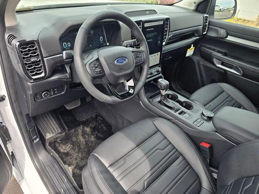 OXFORD WHITE 2026 Ford Ranger LARIAT