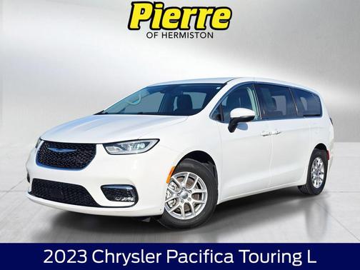 Bright White Clearcoat 2023 Chrysler Pacifica Touring L