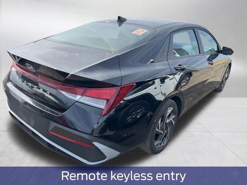 Abyss Black 2024 Hyundai ELANTRA SEL