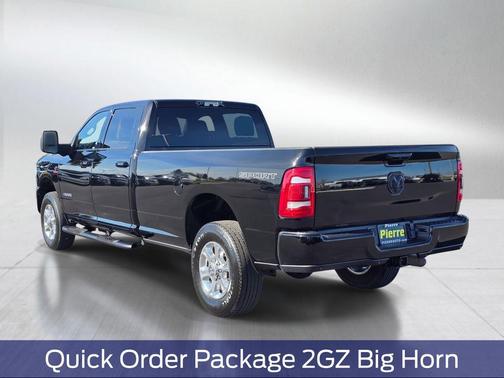 Diamond Black 2024 RAM 3500 Big Horn Crew Cab 4x4 8' Box