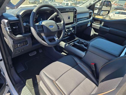 OXFORD WHITE 2026 Ford F-250 Lariat
