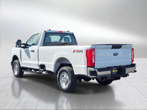 OXFORD WHITE 2026 Ford F-250 XL