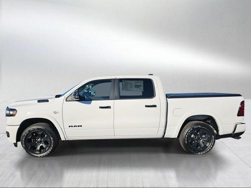 Bright White Clearcoat 2026 RAM 1500 Big Horn/Lone Star