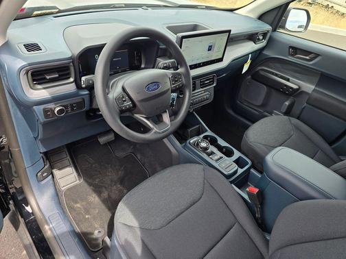 Shadow 2026 Ford Maverick XL