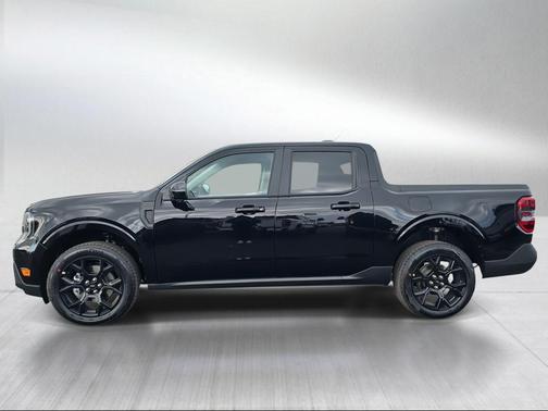 SHADOW BLACK 2026 Ford Maverick Lariat