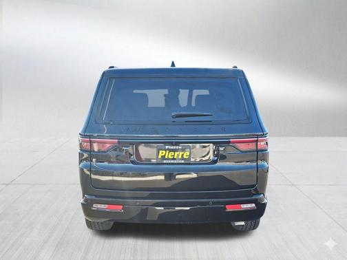 2024 Jeep Wagoneer Series II Carbide