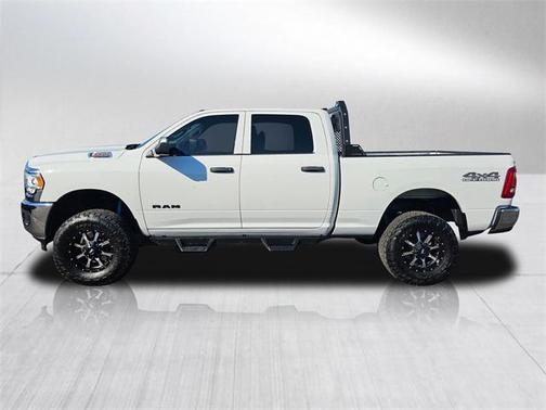 2021 RAM 2500 Tradesman Crew Cab 4x4 6'4' Box