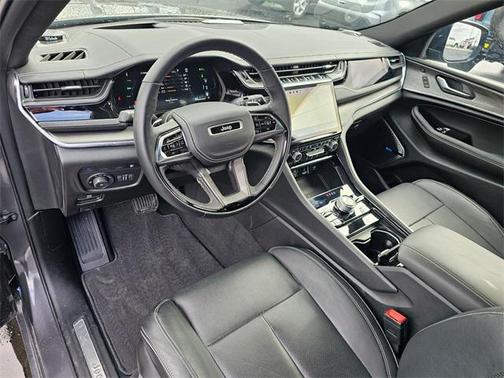 2023 Jeep Grand Cherokee 4xe Overland