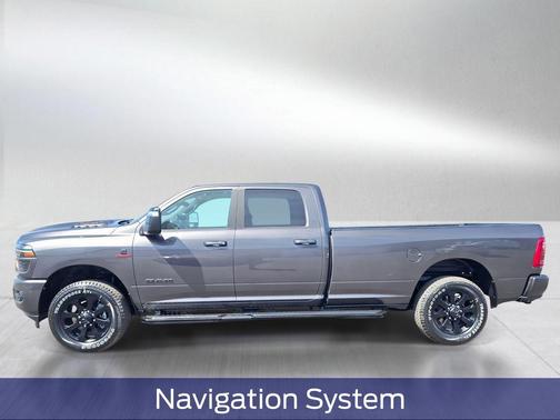 Granite Crystal Metallic Clearcoat 2026 RAM 2500 Laramie Crew Cab 4x4 8' Box