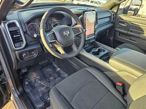 2026 RAM 3500 Big Horn Crew Cab 4x4 8' Box