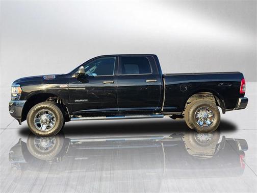 2021 RAM 2500 Tradesman Crew Cab 4x4 6'4' Box