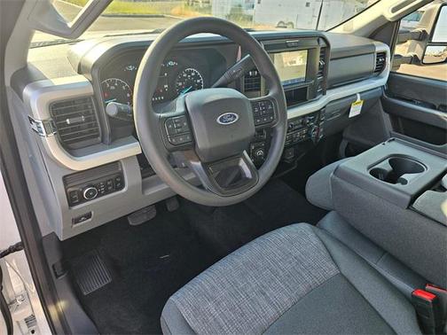 2025 Ford F-350 XLT