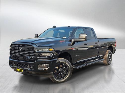 2025 RAM 2500 Big Horn Crew Cab 4x4 8' Box