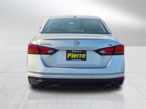 2023 Nissan Altima SR FWD