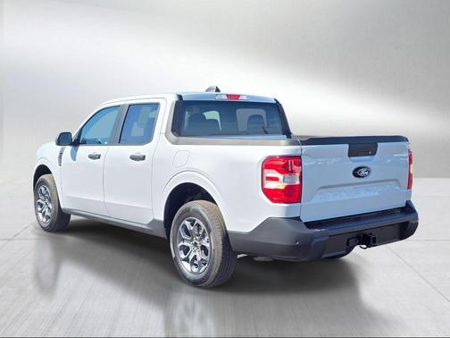 White Metallic 2025 Ford Maverick XLT